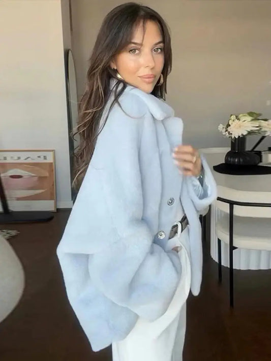 Manteau Sofia : Style et Douceur