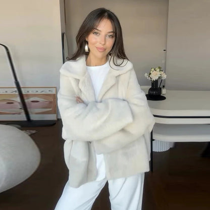 Manteau Sofia : Style et Douceur