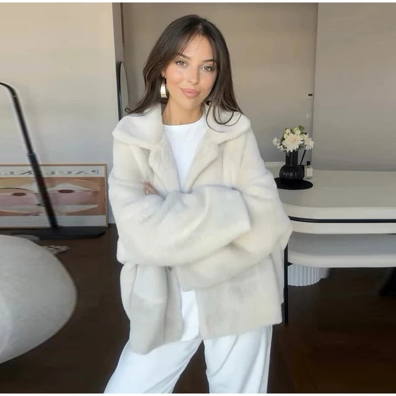 Manteau Sofia : Style et Douceur
